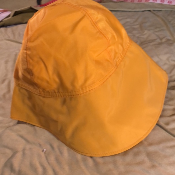 NWT Broner rain hat/yellow Gore-Tex Headwear/Large adult/elastic chin strap - Picture 11 of 12